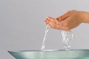 二重に憧れがある人は大阪のクリニック